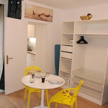 Apartamento Avec Terrasse, Thermal, Parc Ste Marie Nancy