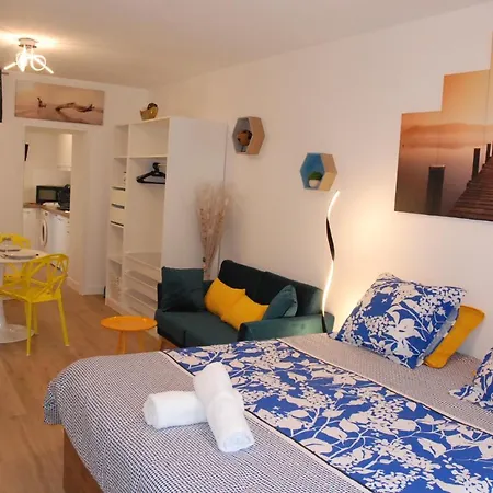 Avec Terrasse, Thermal, Parc Ste Marie Apartamento