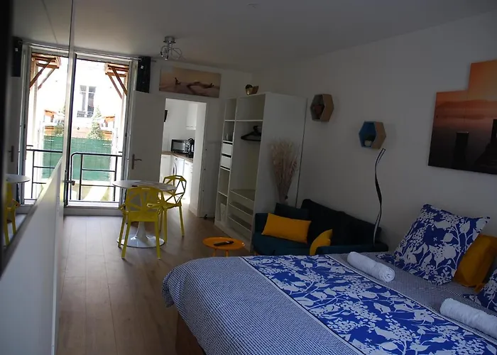 Avec Terrasse, Thermal, Parc Ste Marie *